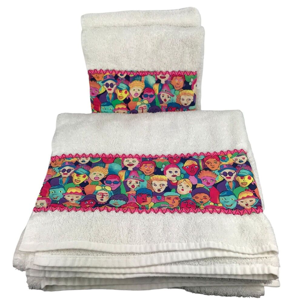 Vtg Cannon Royal Family Classic Towel Set 2 Bath & 2 Hand Mod Illustrated Faces